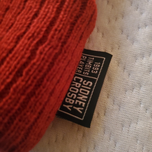 Sidney Crosby Tim Hortons Winter Toque - Picture 5 of 6